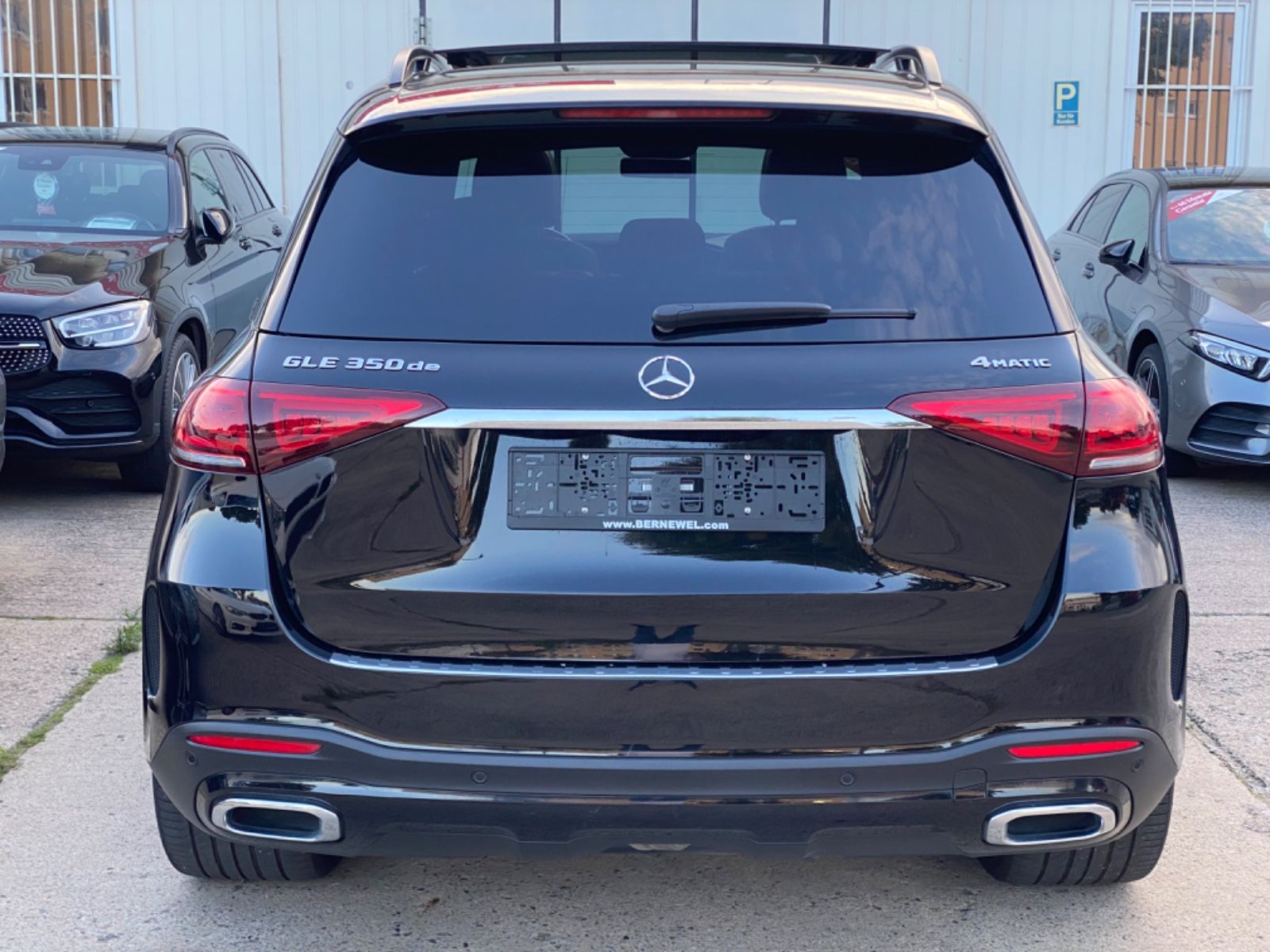 Mercedes-Benz GLE350de AMG 4M_Panorama_SoftClose_Exclusive_360