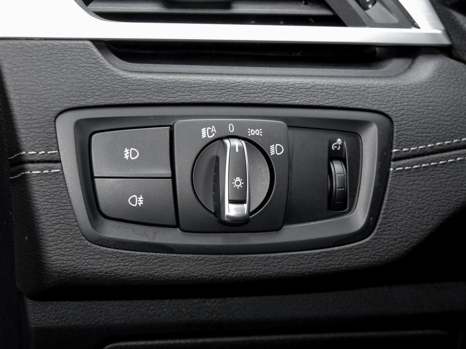 BMW X1 xDrive25e M Sport - Samsaru's Car Outlet