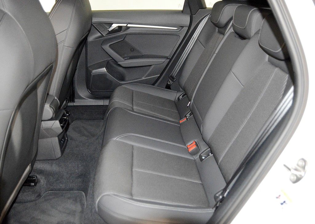 Audi A3 Sportback S line 35 TFSI S tronic edition one