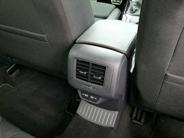 Volkswagen T-ROC 2.0 TSI DSG 4MOTION - Samsaru's Car Outlet