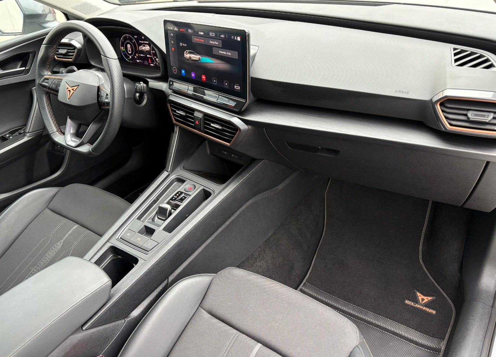 Cupra Leon 1.5 ST e-Hybrid - Samsaru's Car Outlet