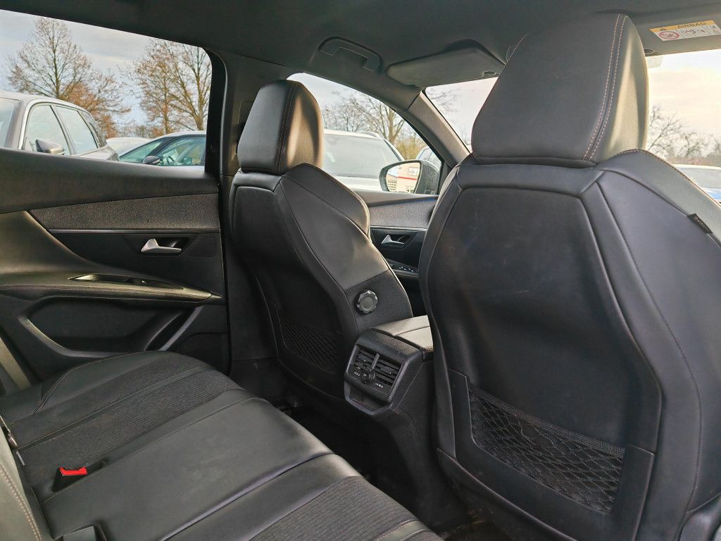 Peugeot 3008 PureTech 130 EAT8 GT-LINE - Samsaru's Car Outlet