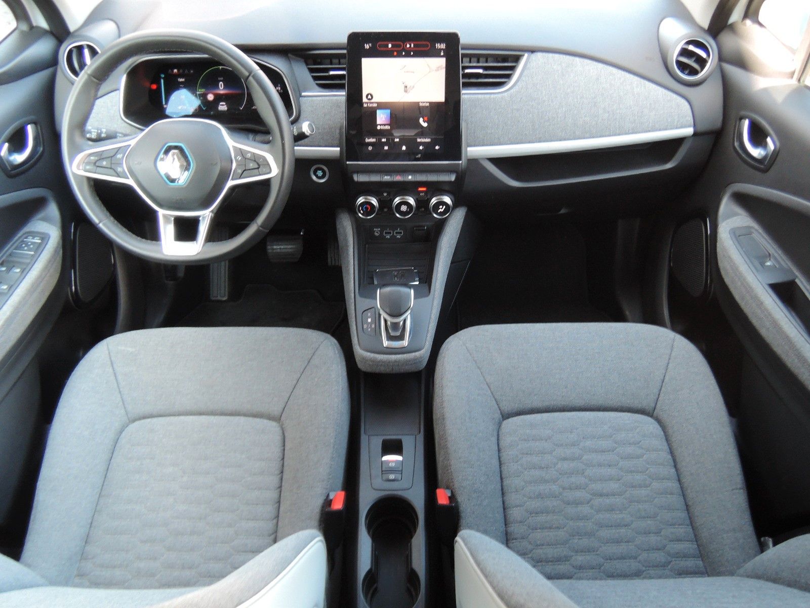 Renault ZOE R135 Z.E.50 Experie. - Samsaru's Car Outlet