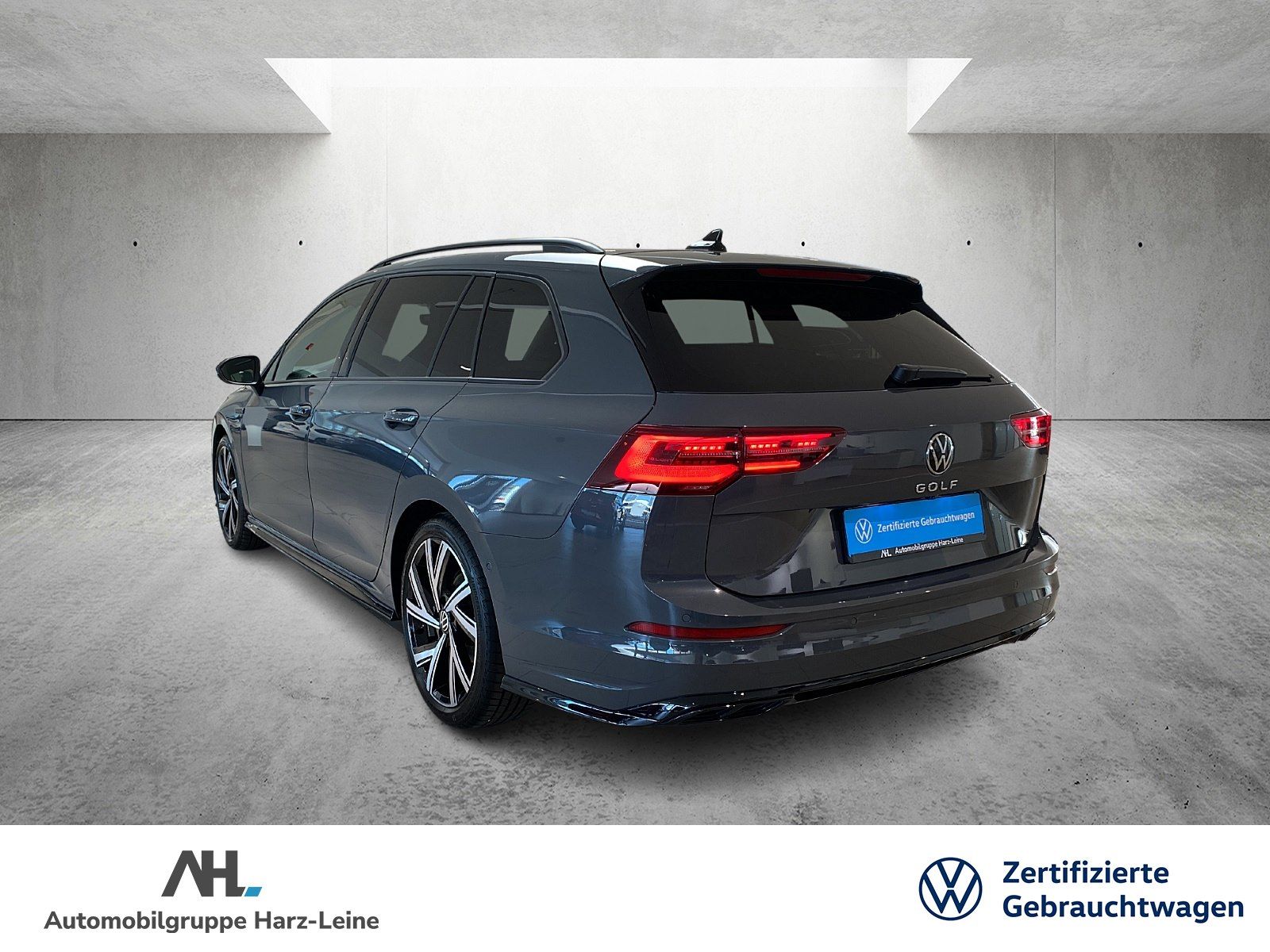 Volkswagen Golf Variant VIII 2.0 TDI R-Line - Samsaru's Car Outlet