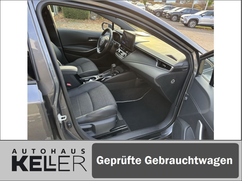 Toyota Corolla 1.8 Hybrid Touring Sports Teamplayer