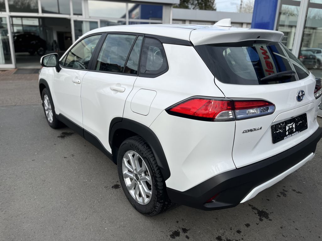 Toyota Corolla Cross Hybrid 2.0 VVT-i 4x4 Active