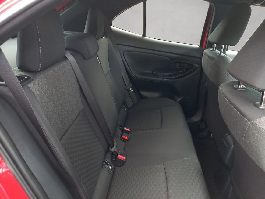 Toyota Yaris Cross Teamplayer Safety-Paket Winter-Paket