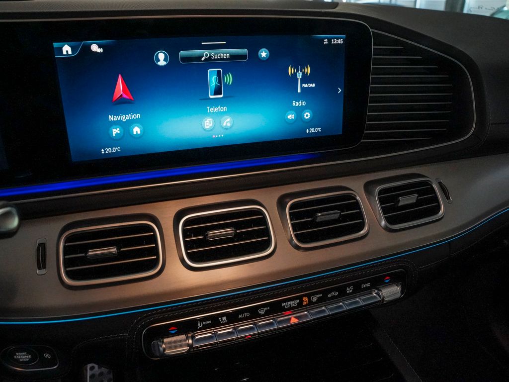 Mercedes-Benz GLE 450 AMG-DISTRONIC-AHK-PANO-HUD-UVP 119.600,-
