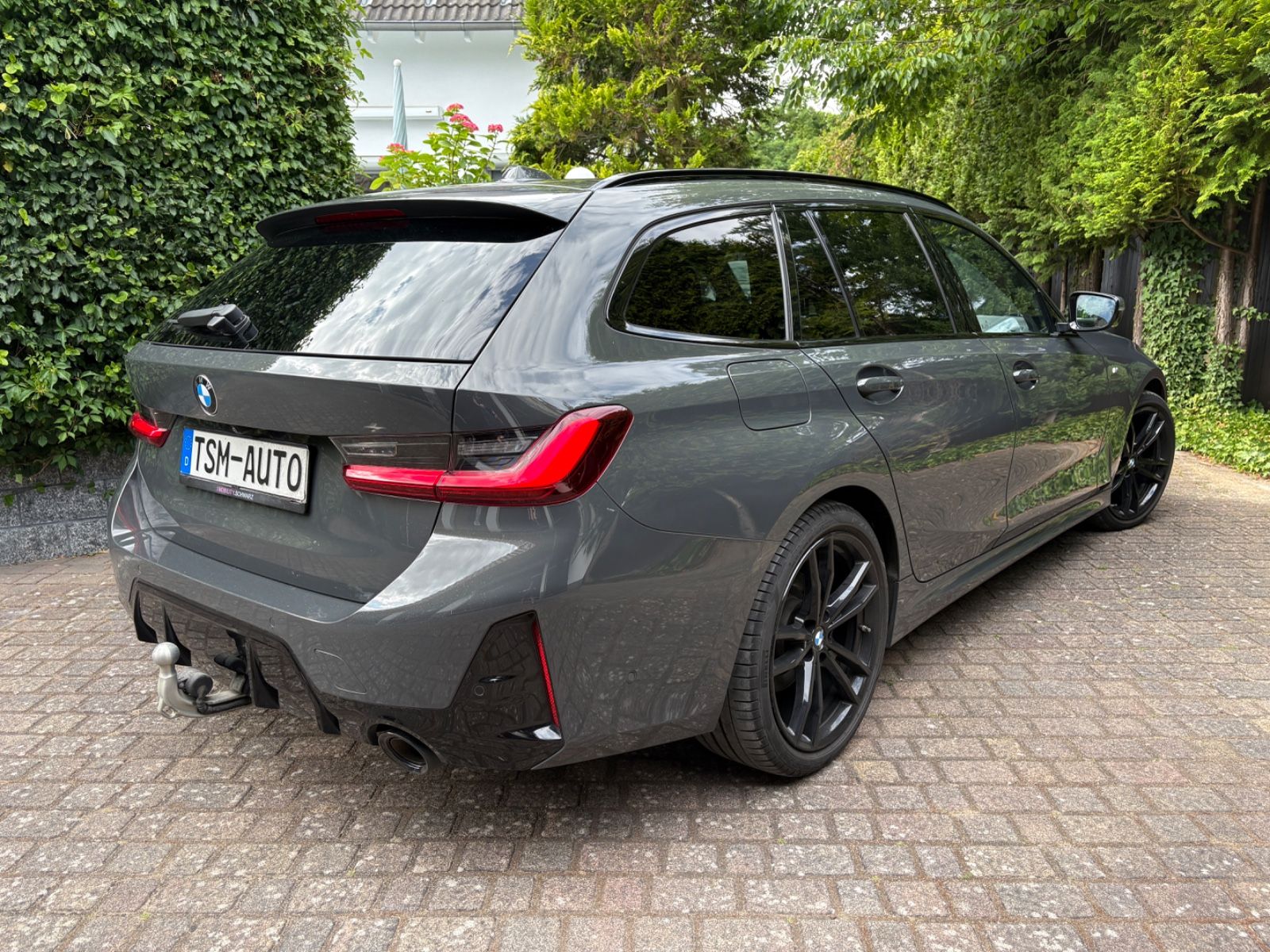 BMW 320d xDrive M Sport - Samsaru's Car Outlet