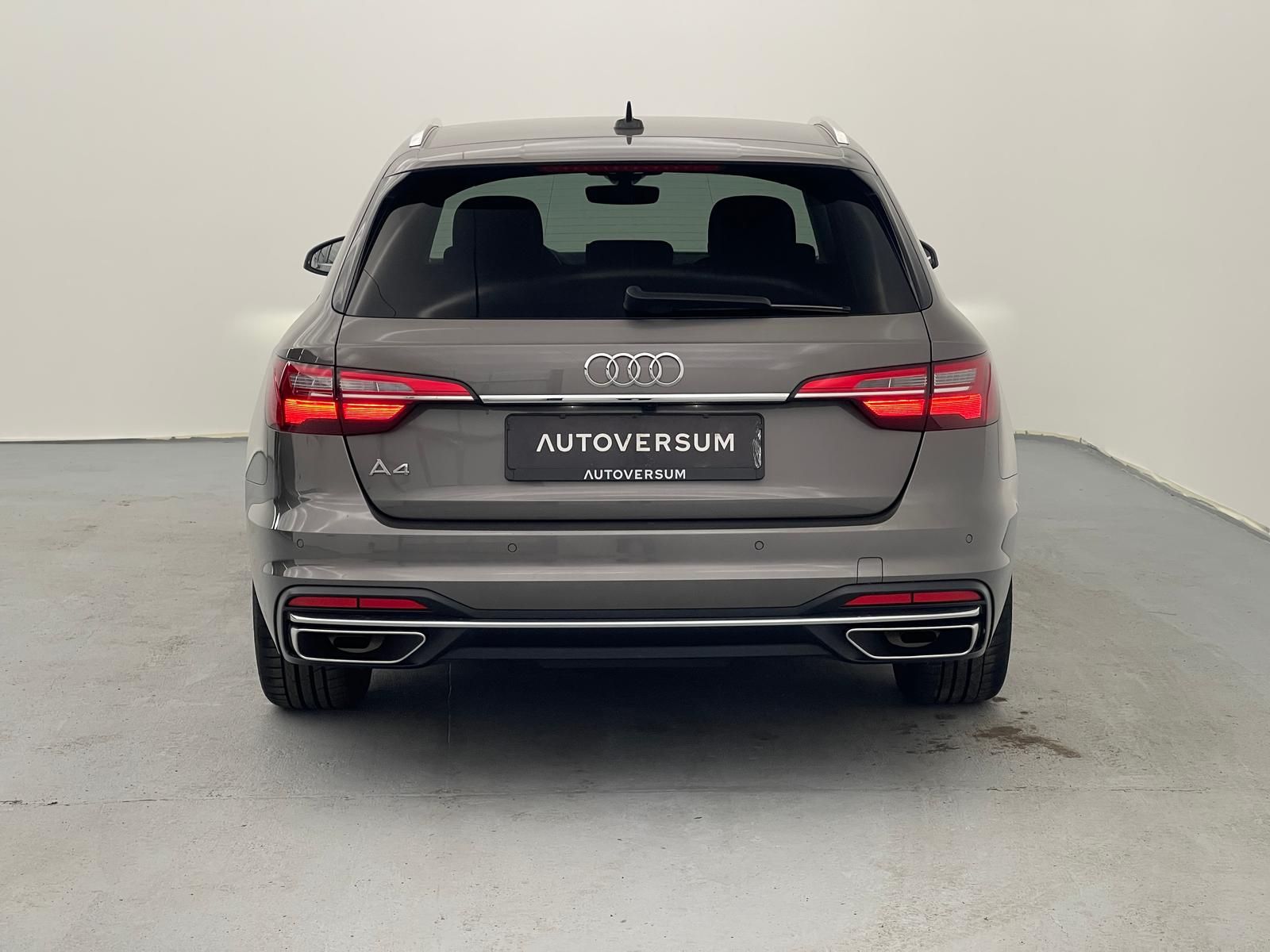 Audi A4 35 TFSI Advanced - Samsaru's Car Outlet