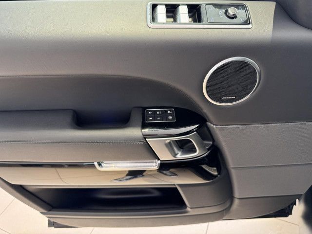 Range Rover Sport D350 HST - Samsaru's Car Outlet