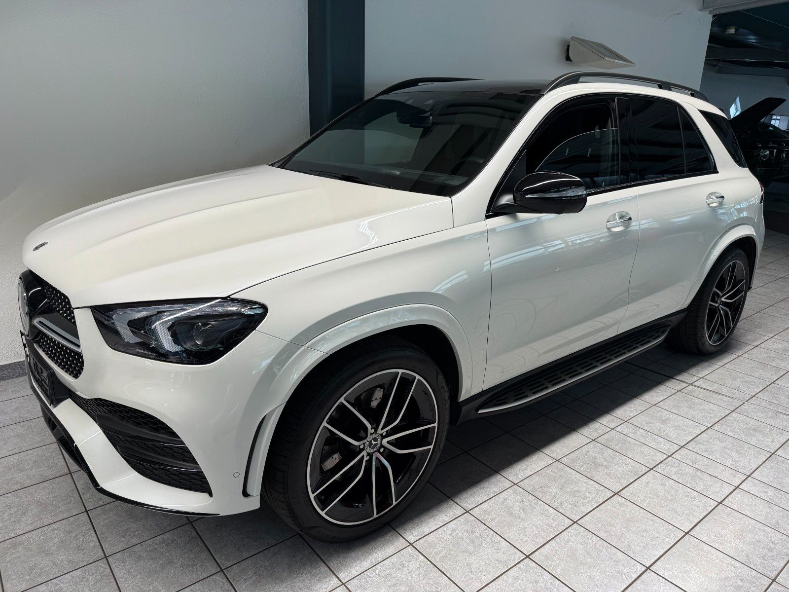Mercedes-Benz GLE 400 d 4Matic AMG el. Sitze Hinten