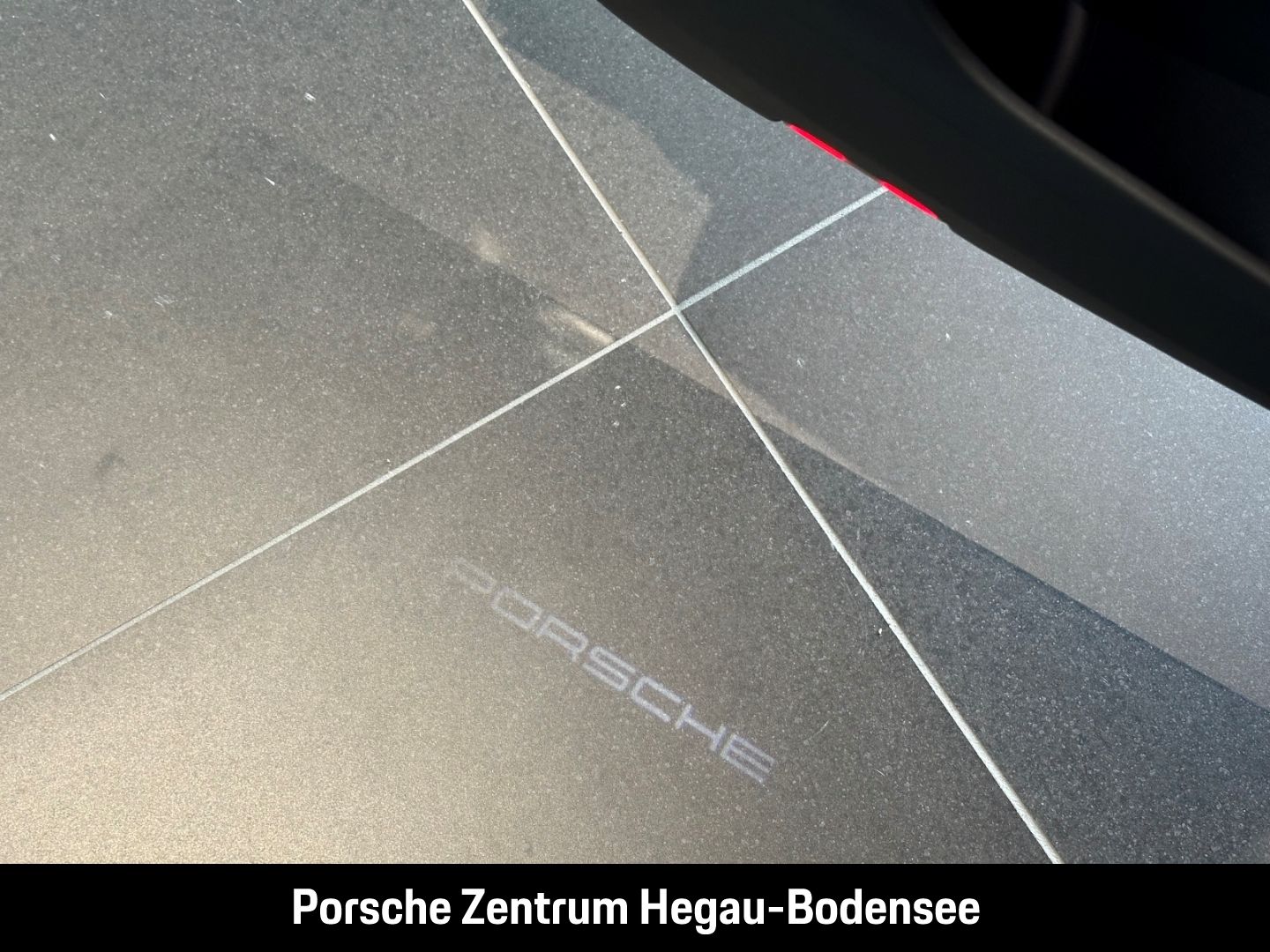 Porsche Macan Turbo/Electric Sport/Hinterachslenkung/Mat