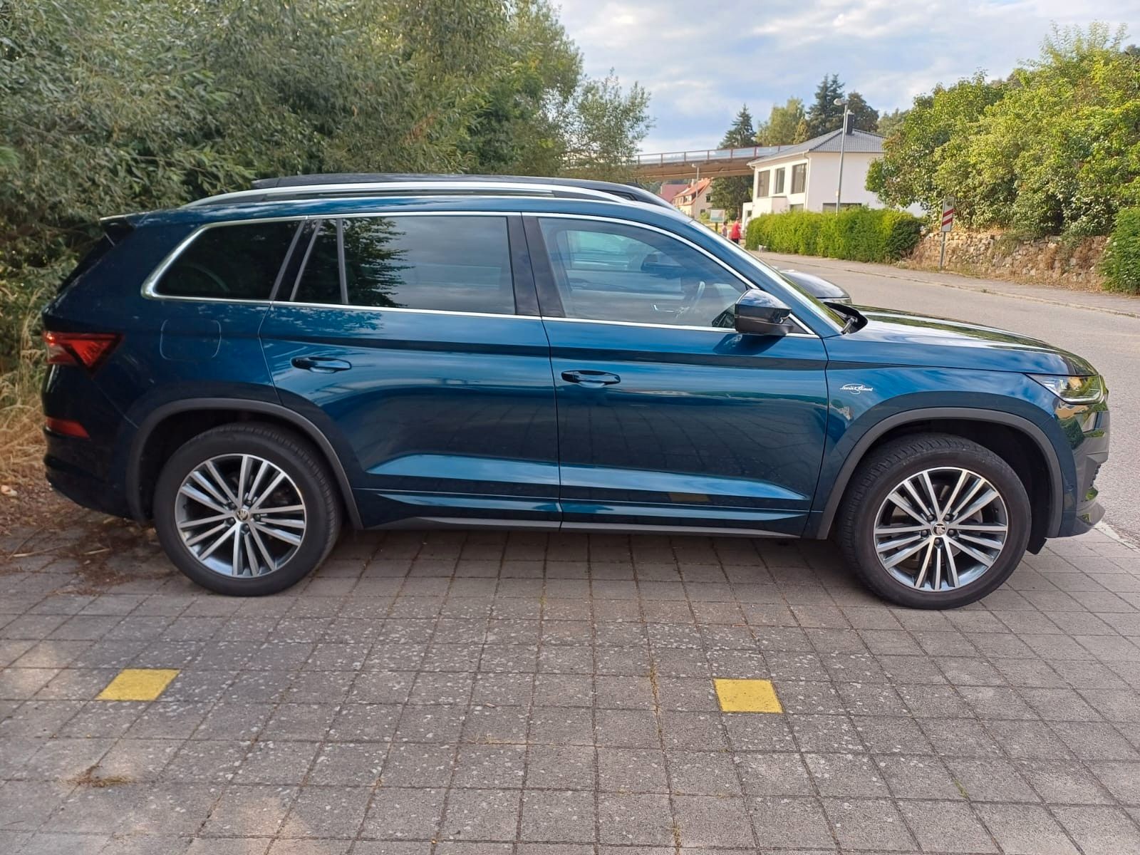 Skoda Kodiaq 2.0 TSI L&K DSG 4x4 - Samsaru's Car Outlet