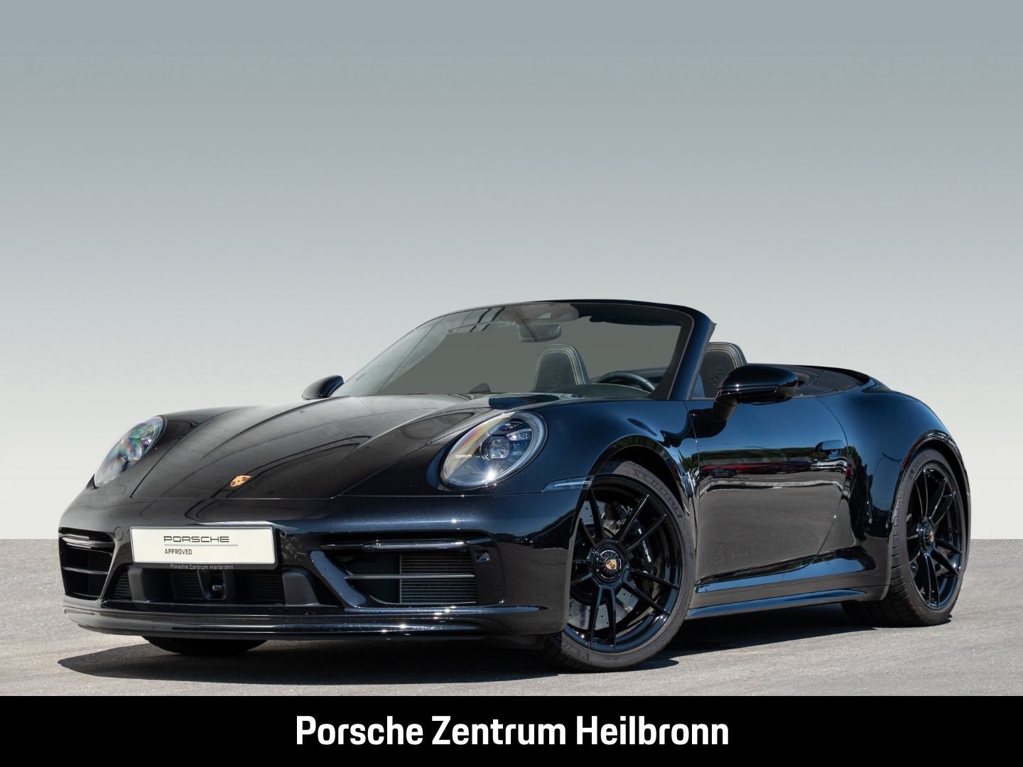 Porsche 992 911 Carrera 4 GTS Cabrio Burmester InnoDrive