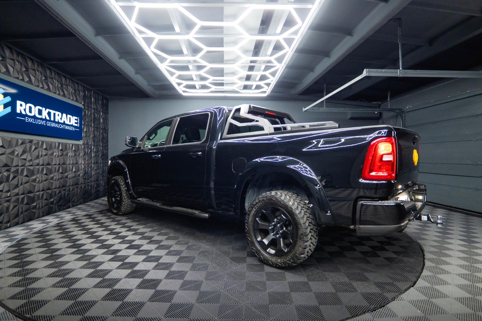 Dodge RAM 3.0 MY 25 TWIN TURBO Offroad Night ACC 19%