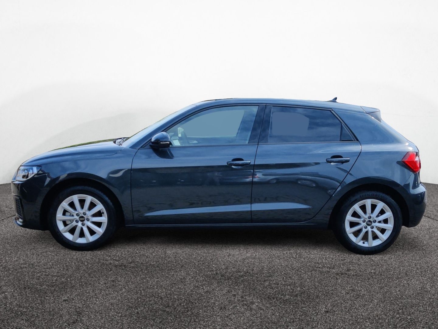 Audi A1 Sportback 30 TFSI Advanced - Samsaru's Car Outlet