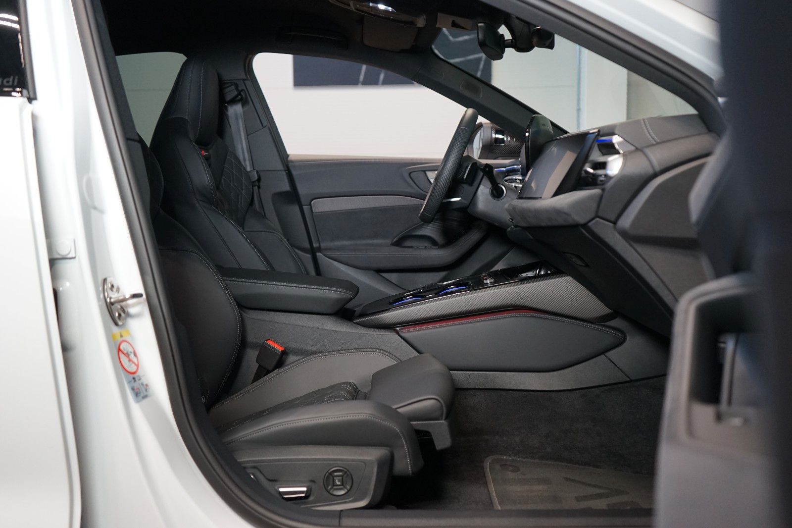 Audi A5*40 TDI*S-LINE*AUX.HEA*360*HUD*B&O*52.066€NETT