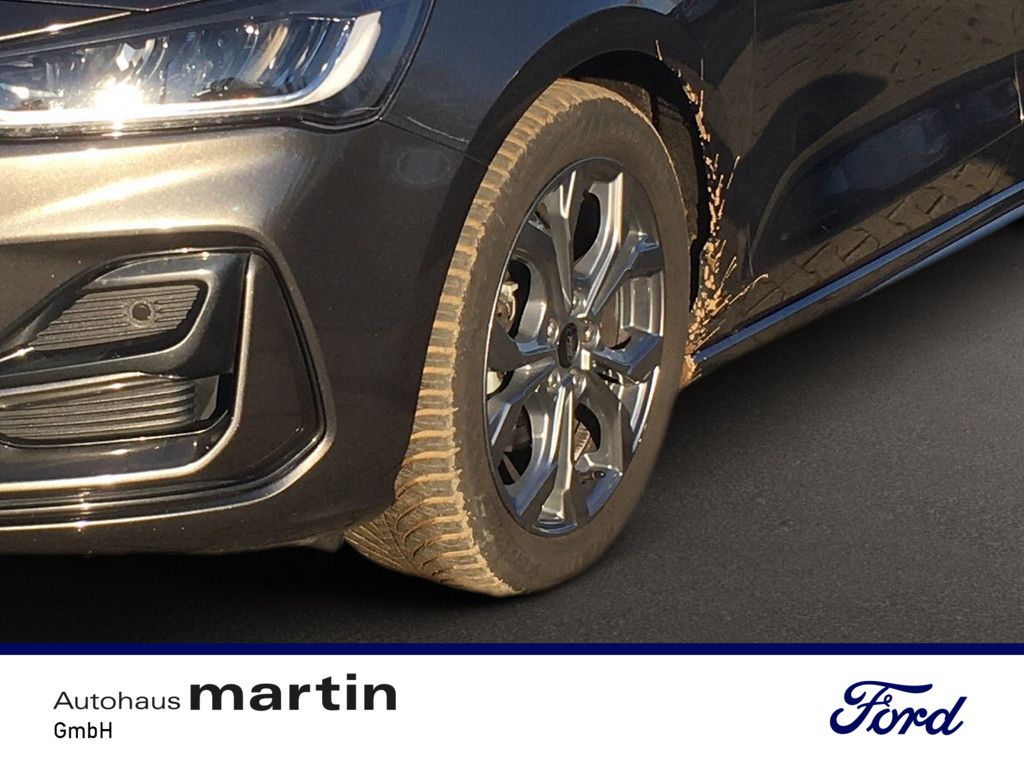 Ford Focus 1.0 EcoBoost ST-Line X KAMERA Automatik