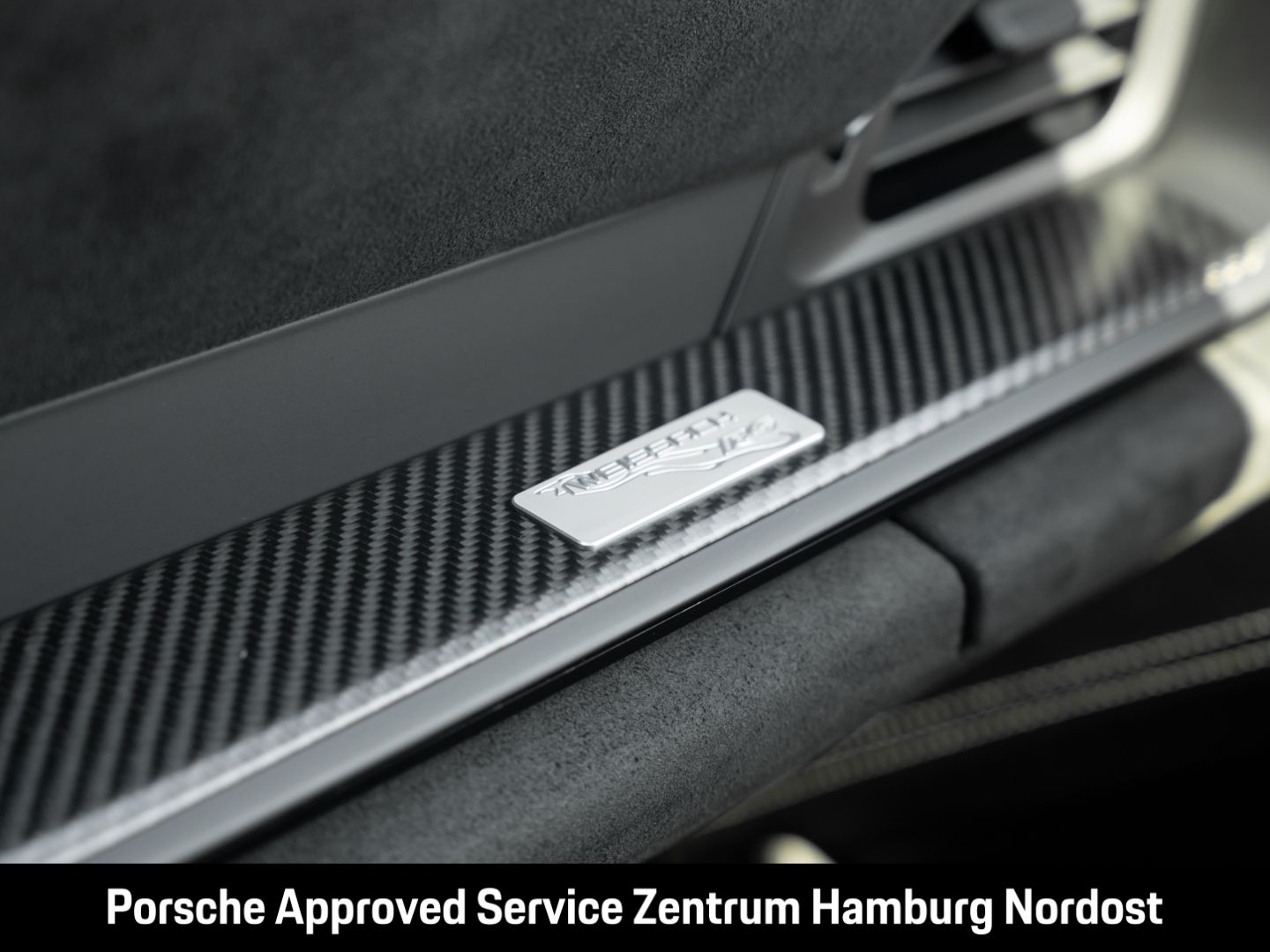 Porsche 992 (911) GT3 RS - Samsaru's Car Outlet