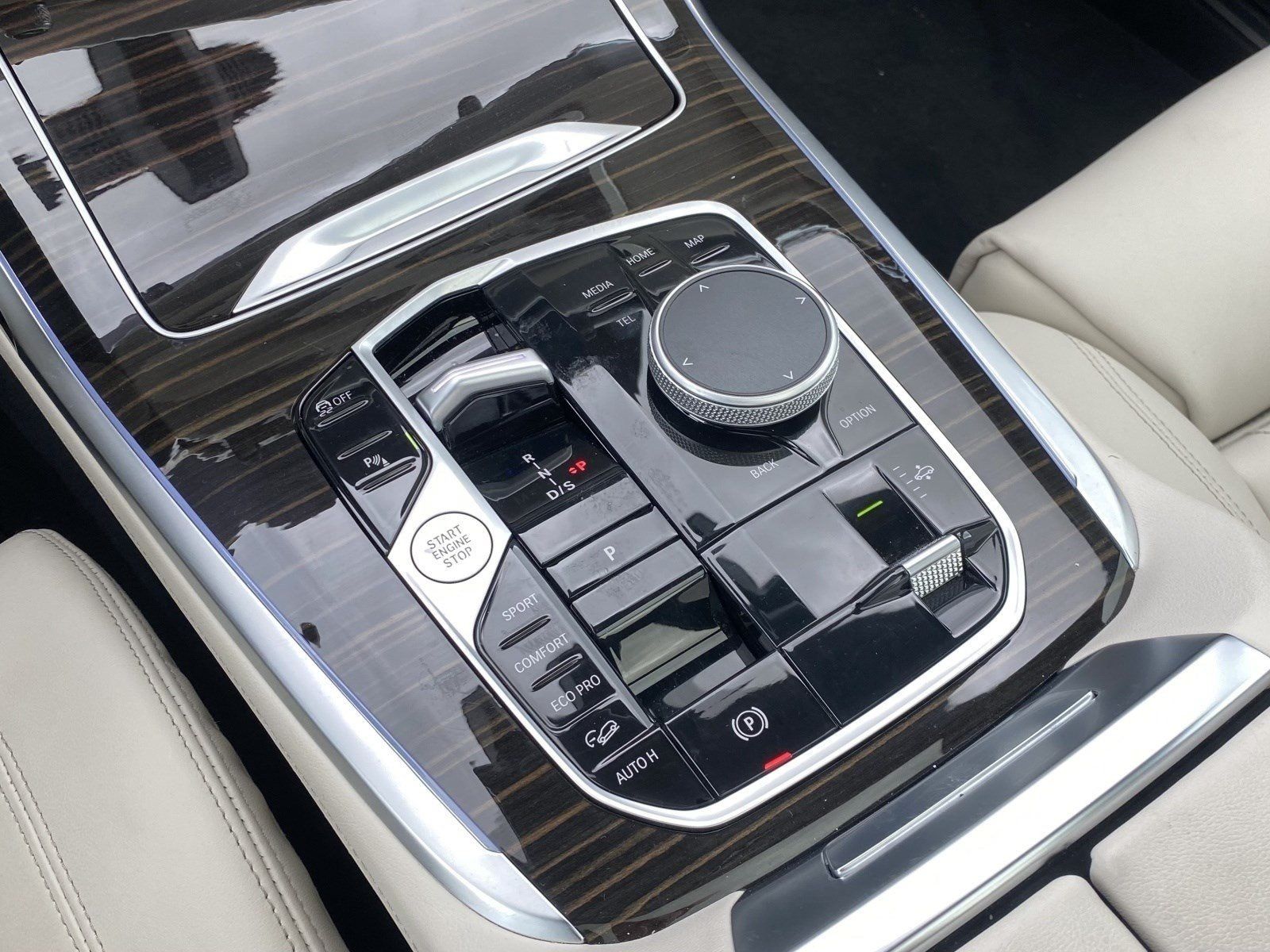 BMW X7 xDrive40i Inkl. € 1.190 Zubehörbonus* M Sport