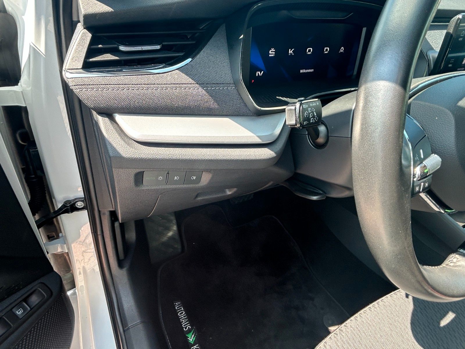 Skoda OCTAVIA Combi Style 1.4 TSI iV - Samsaru's Car Outlet