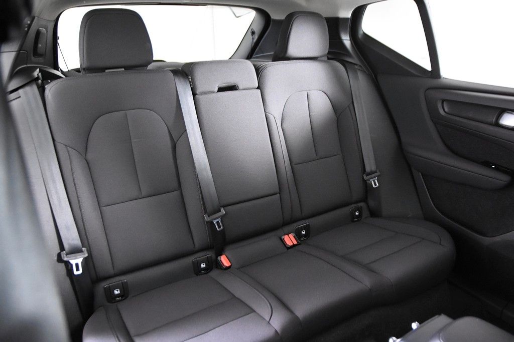 Volvo XC40 T4 Recharge - Samsaru's Car Outlet