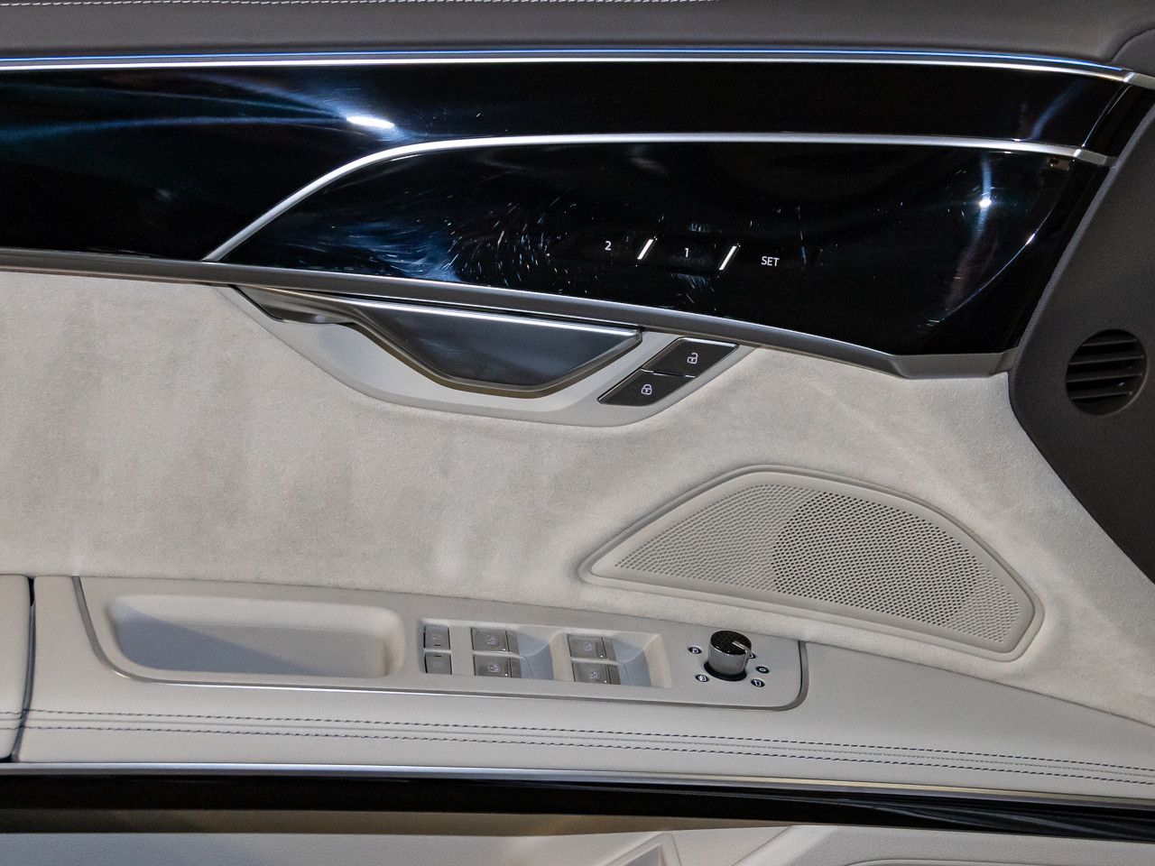 Audi A8 50 TDI quattro - Samsaru's Car Outlet