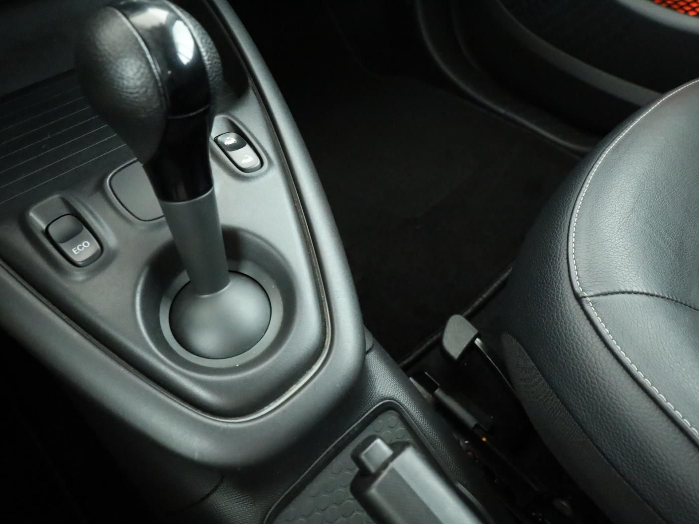 Smart fortwo EQ cabrio prime - Samsaru's Car Outlet