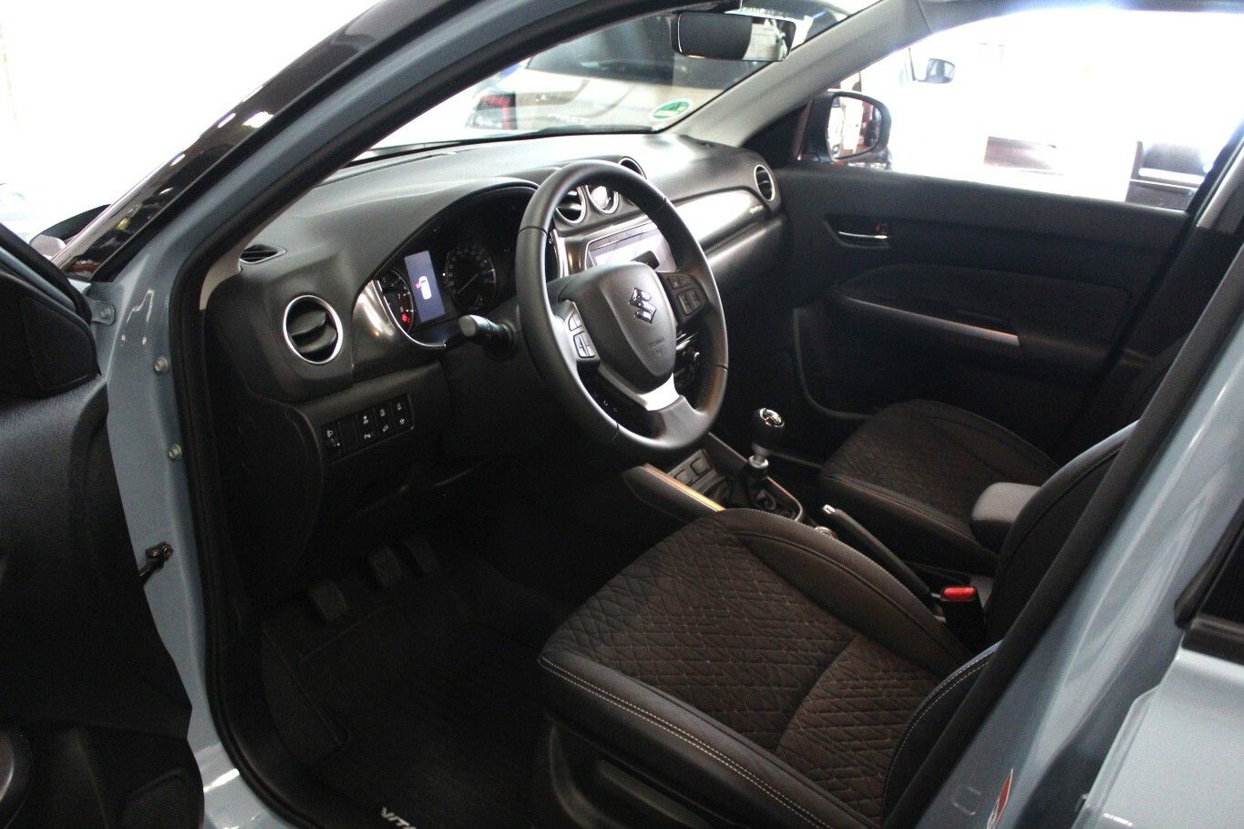 Suzuki Vitara 1.4 Hybrid Comfort+ 4x4 ALLGRIP - Samsaru's Car Outlet
