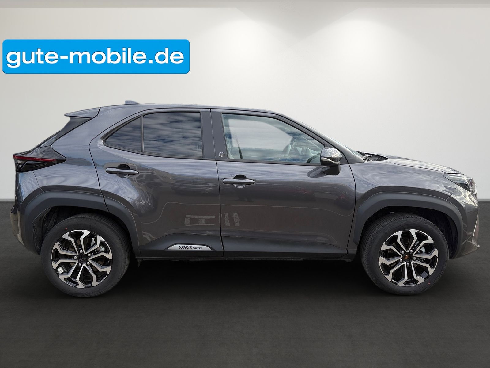 Toyota Yaris Cross 5-Türer Team Deutschland 1,5-l-VVT-i
