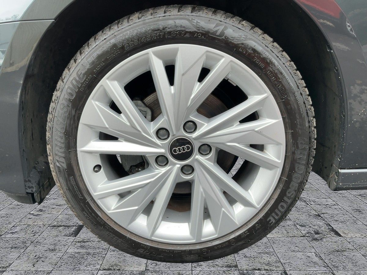 Audi A3 Limousine 30 TFSI S-TR 5JG+LED+NAV+AHK+ACC+VC
