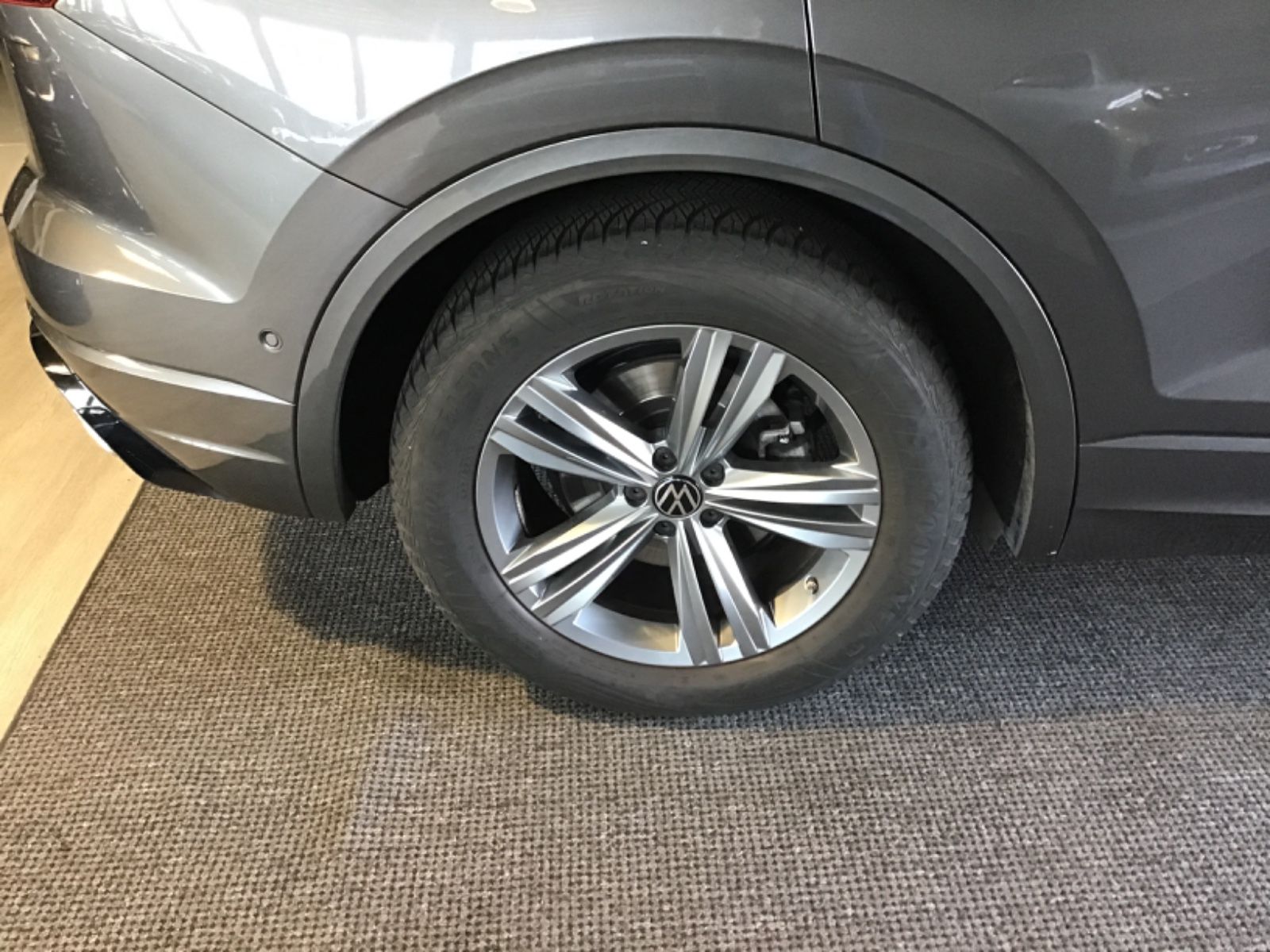 Volkswagen Touareg R-Line 4Motion