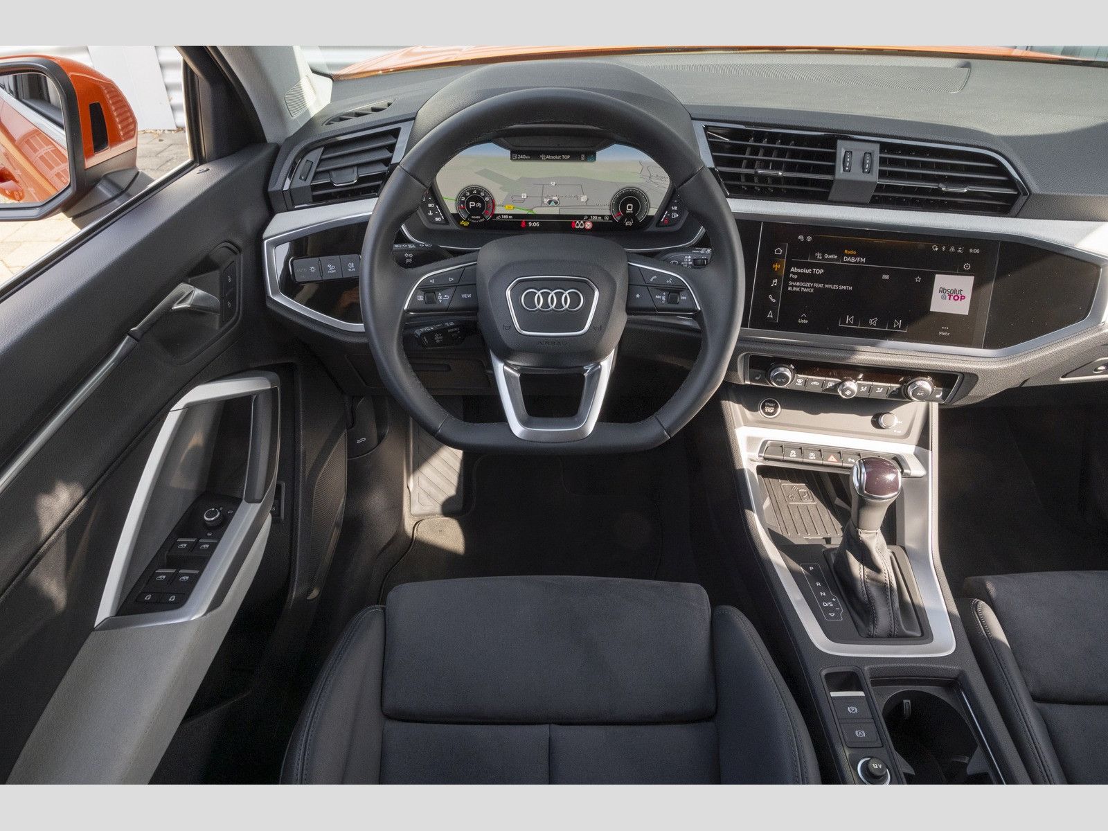 Audi Q3 advanced 40 TFSI quattro S tronic - Samsaru's Car Outlet