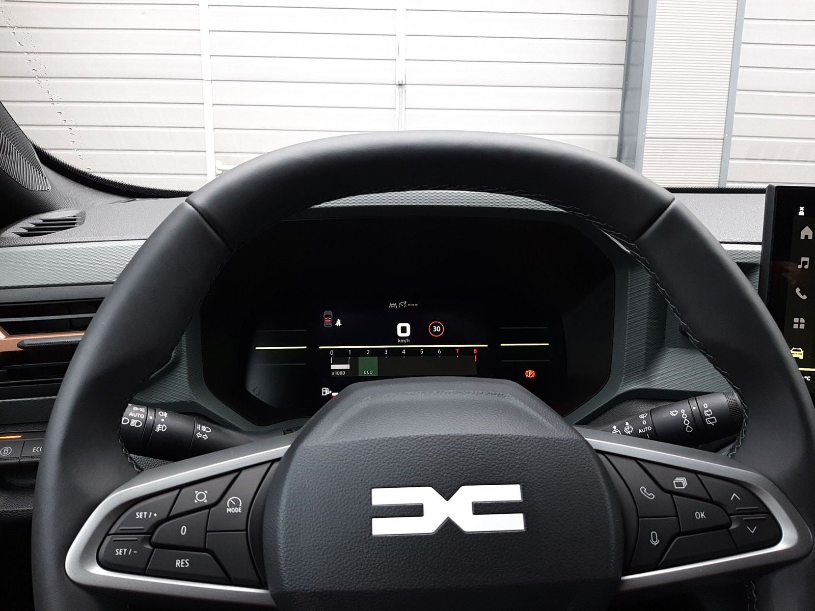 Dacia Duster III TCe 130 Extreme - Samsaru's Car Outlet