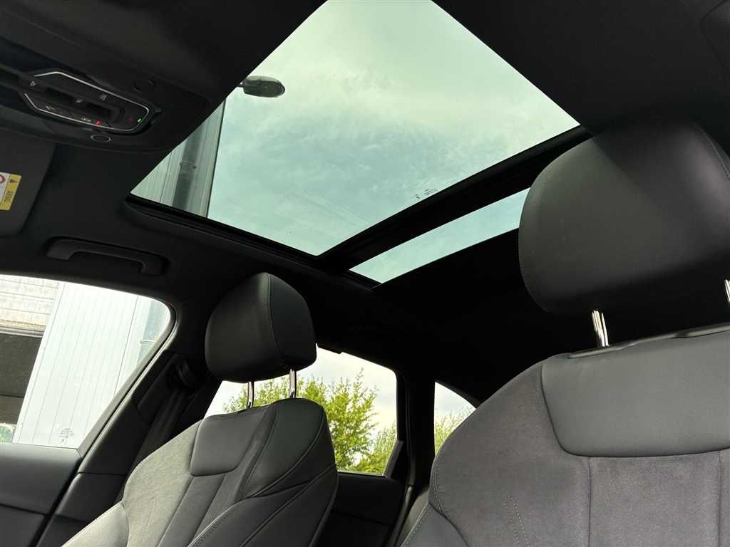 Audi A4 Avant S line 40 2.0 TFSI quattro S-tronic
