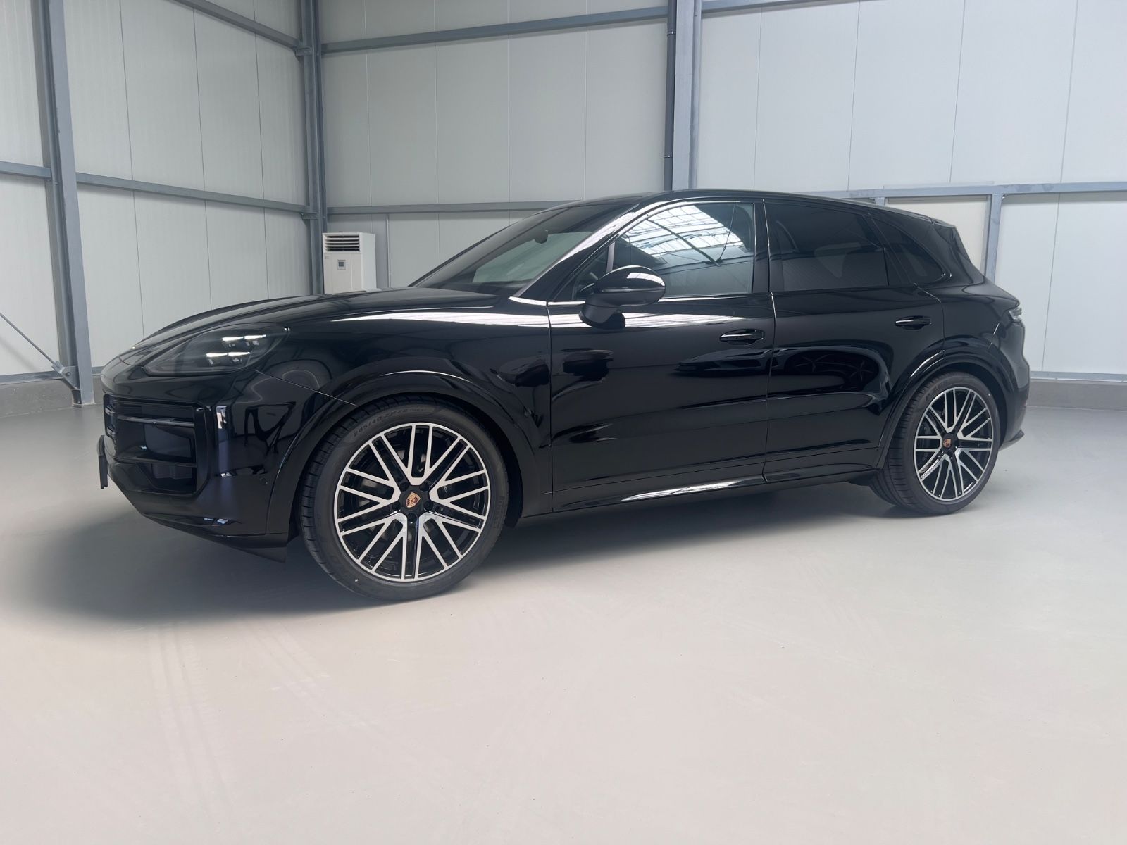 Porsche Cayenne Pano/22"/Head-Up/H- Achs/Masage/TV/RSE