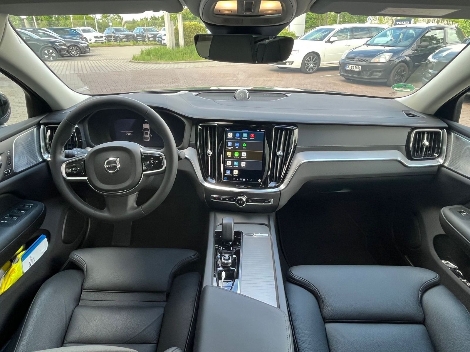 Volvo S60 B5 AWD Ultimate Dark Auto