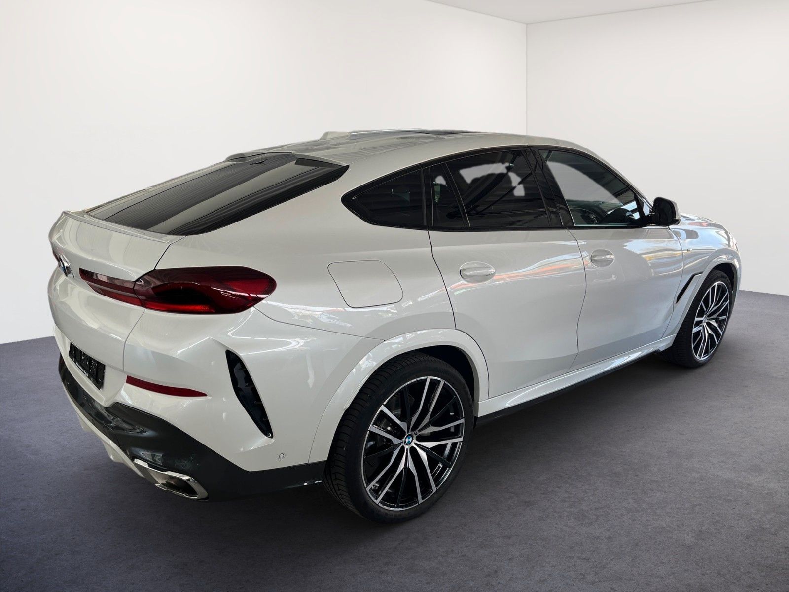 BMW X6 xDrive 40d M SPORT/LED/AHK/PANO-DA/H&K