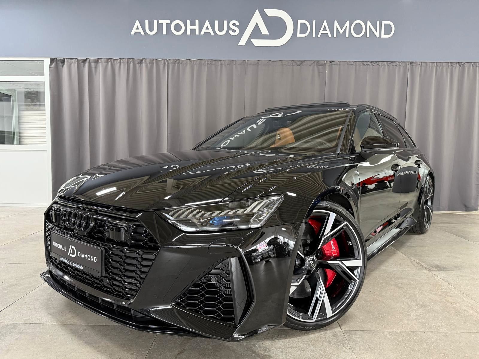 Audi Avant 4.0 TFSI quattro* KERAMIK *PANO *B&O*