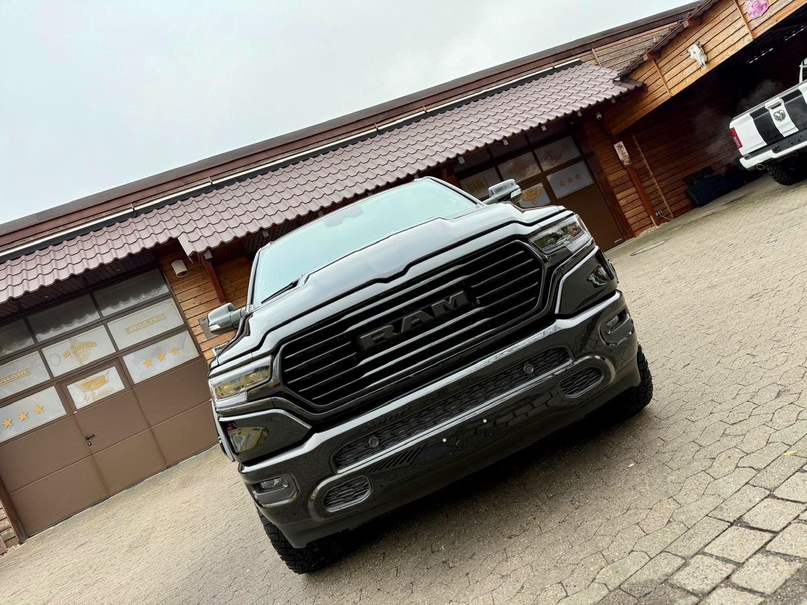 Dodge LPG*OFFROAD*LIMITED*RAMBOX*AHK*NAVI*GARANTIE*LIF