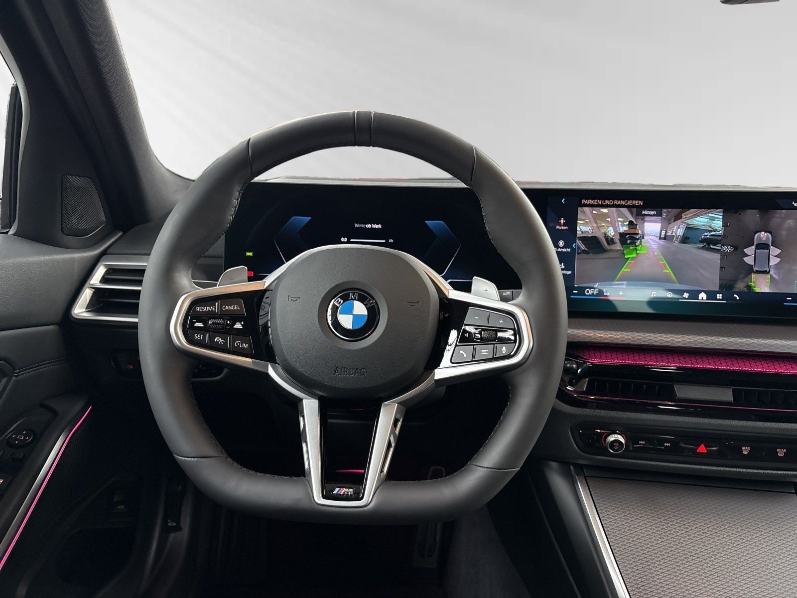 BMW 320d xDrive Touring Inkl. € 1.190 Zubehörbonus*