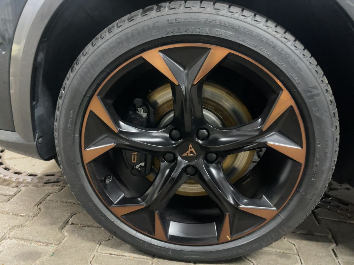 Cupra Formentor VZ 2.0TSI 4Drive DSG|LED|DCC|AHK|BEATS