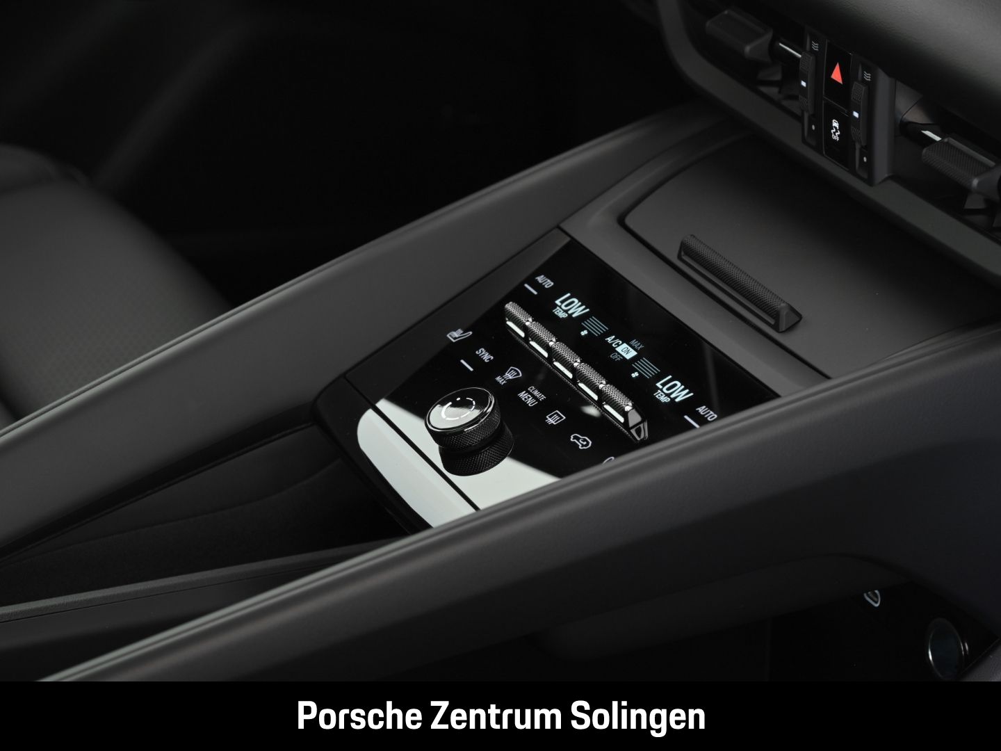 Porsche Macan 4S - Samsaru's Car Outlet