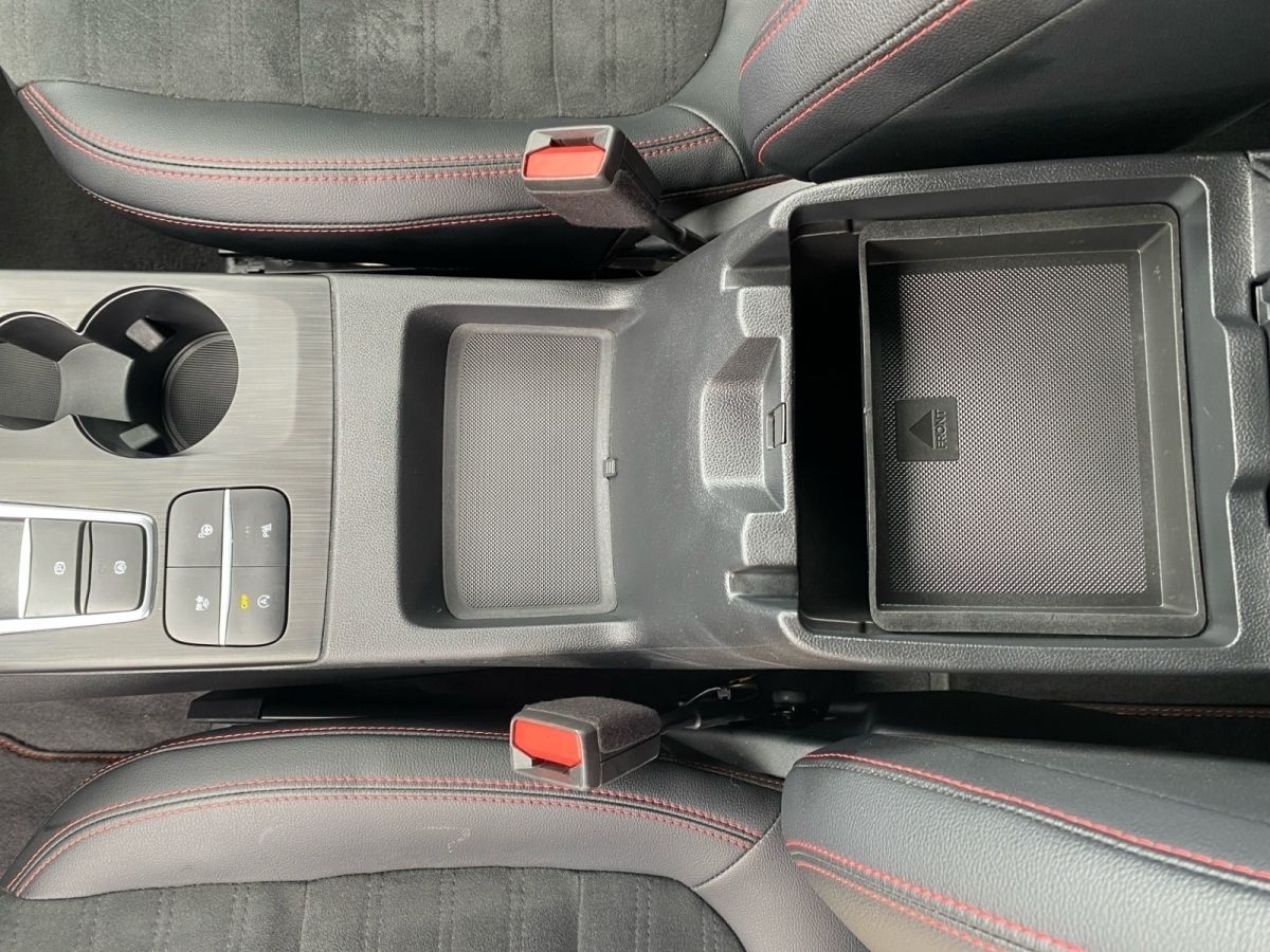 Ford Kuga ST-Line X 2.0 EcoBlue - Samsaru's Car Outlet