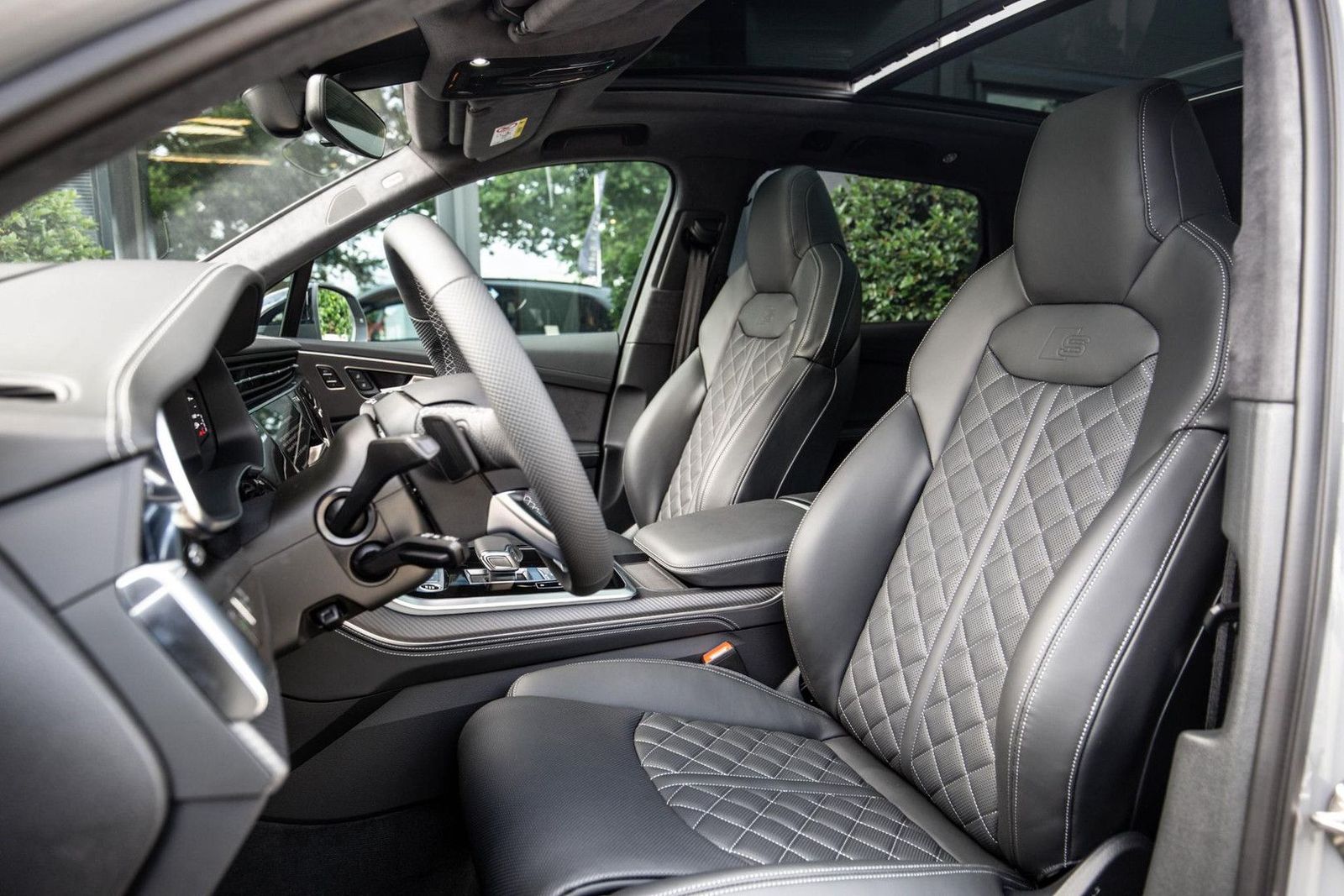Audi Q7 60 TFSI e Competition 490pk, Carbon, Full-opt