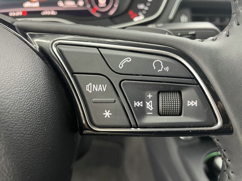 Audi A5 Coupe 45 TDI quattro S-Line, LED, HUD, Voll !