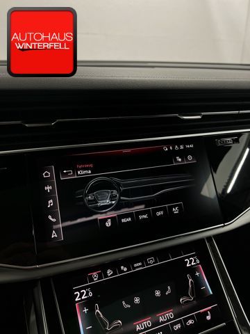 Audi Q8 55 TFSI qu S line PANO+AHK+STANDHZG+AIR-SPORT