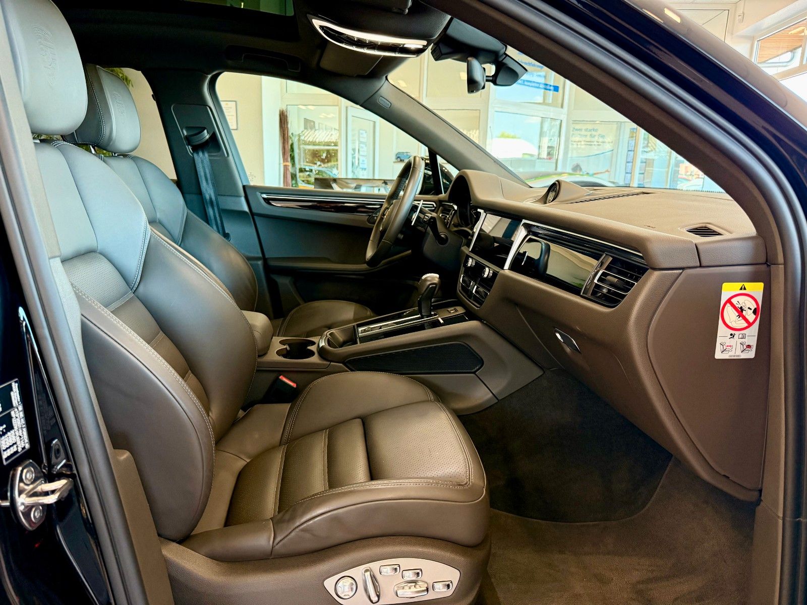 Porsche Macan S Luftfederung/Sportabgas/Panorama/Keyless
