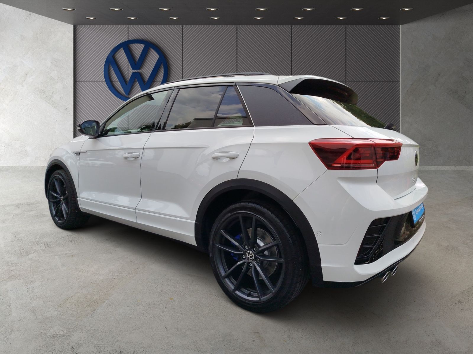 Volkswagen T-Roc 2.0 TSI DSG 4Motion R - Samsaru's Car Outlet